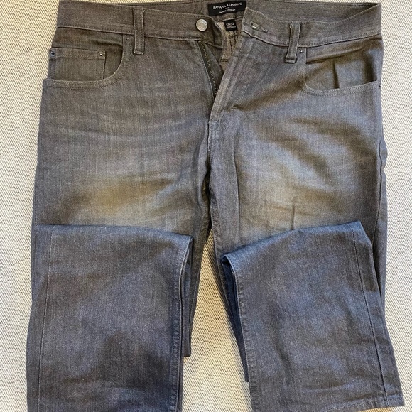 Banana Republic Vintage Straight Jeans 